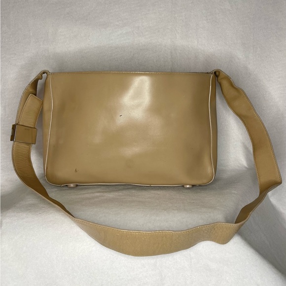VINTAGE PRADA - Cream/Tan Crossbody Leather Shoulder Bag - Made in Italy - Picture 5 of 13